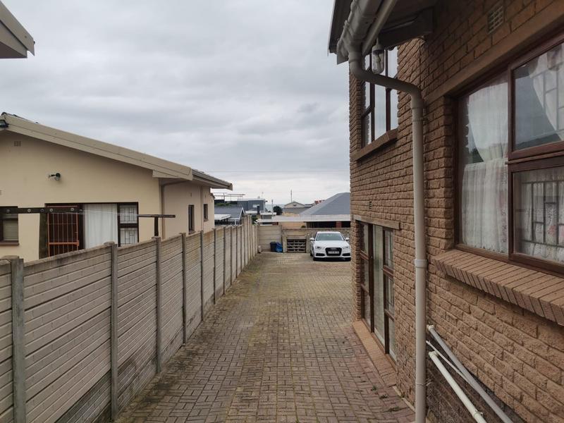 To Let 2 Bedroom Property for Rent in Hartenbos Western Cape